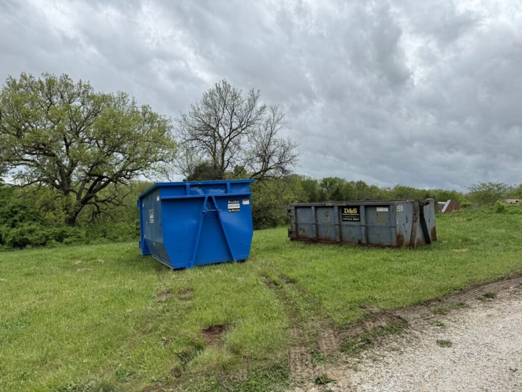 Exceptional 24-yard dumpster in Columbia, MO